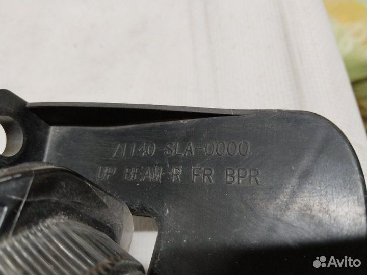 Фара передняя правая Honda Airwave GJ1