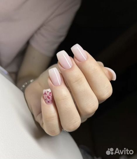 Наращивание ногтей