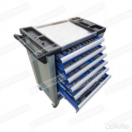 Тележка инструментальная с инструментом 256 пр