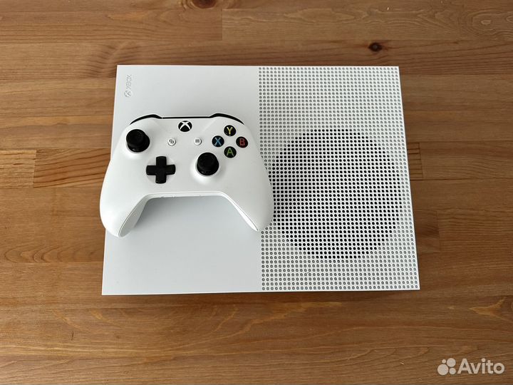 Xbox One S