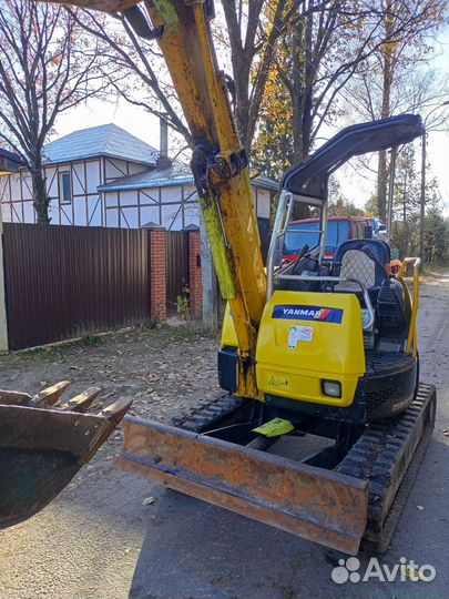 Мини-экскаватор YANMAR B2-5, 2014
