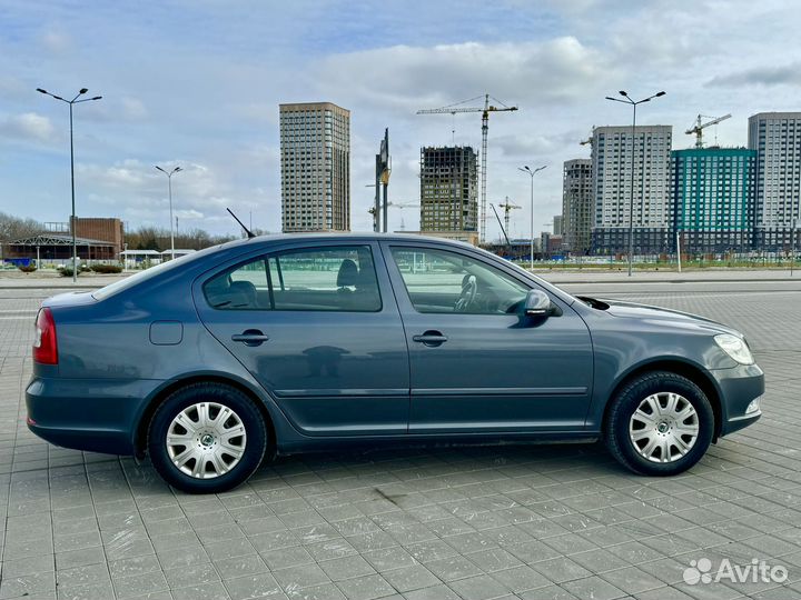 Skoda Octavia 1.6 AT, 2011, 135 000 км