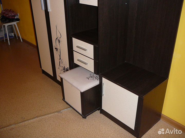 Мебель в прихожую