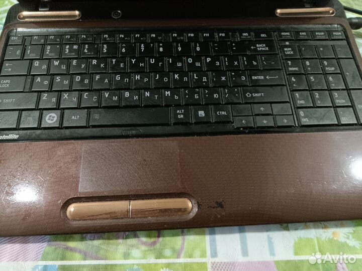 Ноутбук toshiba