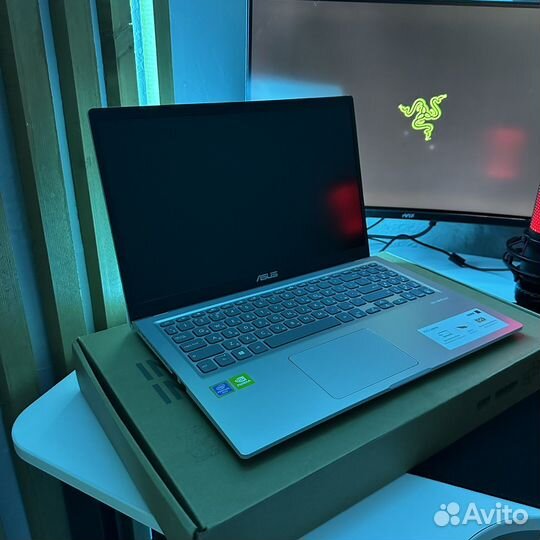 Ноутбук asus 15,6