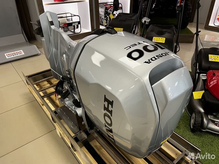 Лодочный мотор Honda BF 100 AK1 xrtu