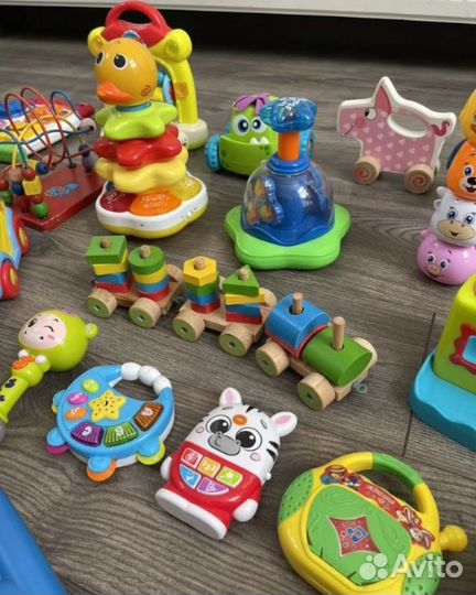 Развивающие игрушки для малышей