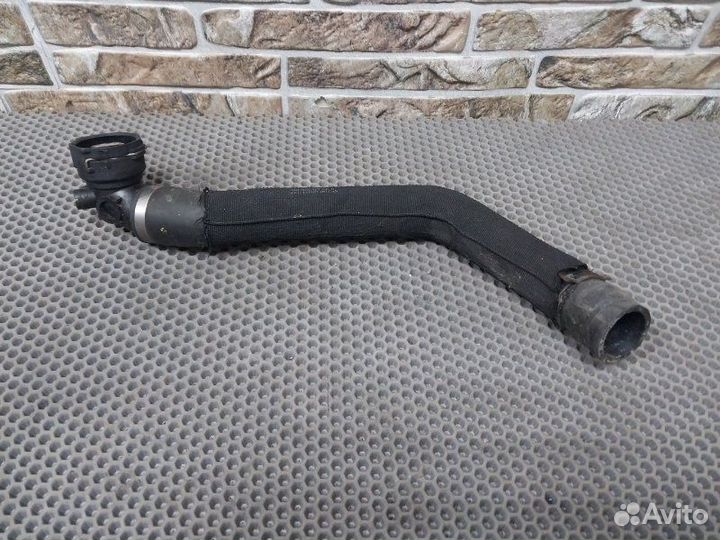 Патрубок радиатора Audi A5 8T 2012