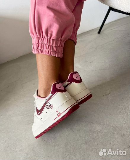 Кроссовки Nike