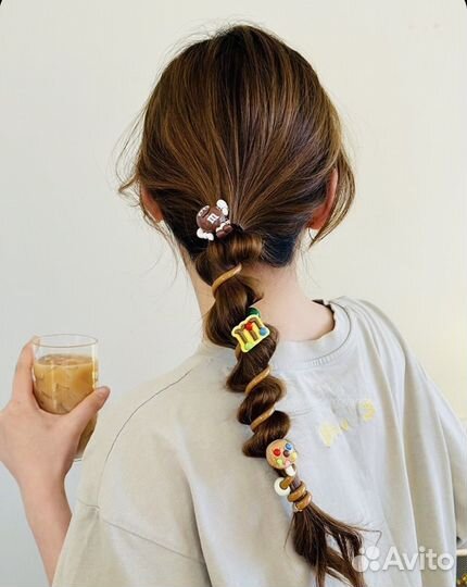 Резинка пружинка заколка для волос спираль M&Ms