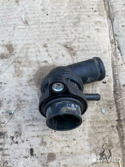 Корпус термостата Chevrolet Cruze 1.6 F16D3