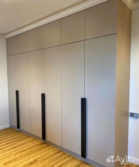 Шкаф современный на заказ