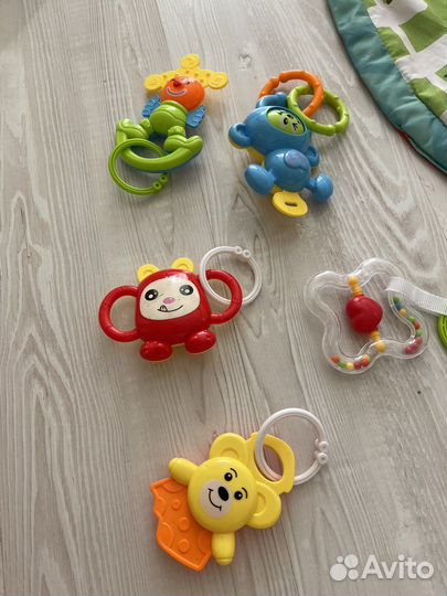 Развивающий коврик