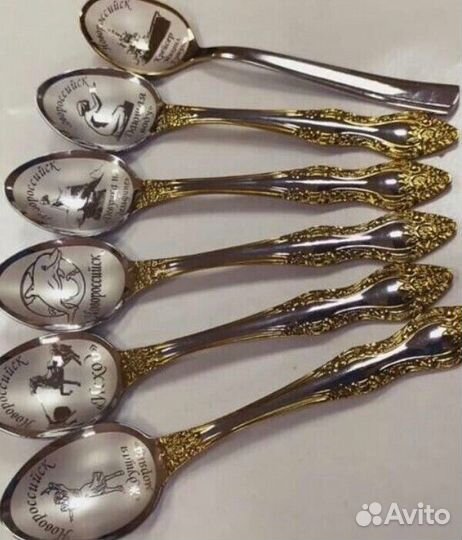 Ложки с индивидуальной гравировкой, отображающей в