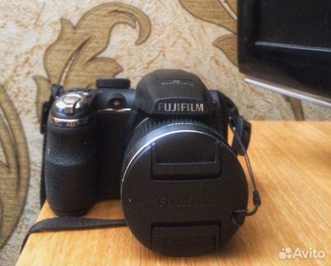 Fujifilm Finepix S4000
