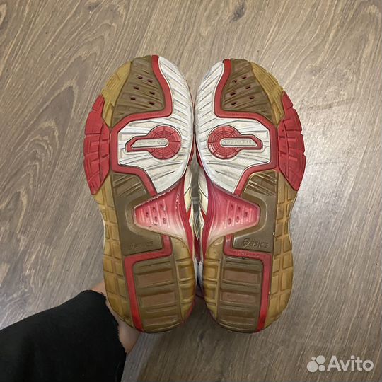 Кроссовки Asics