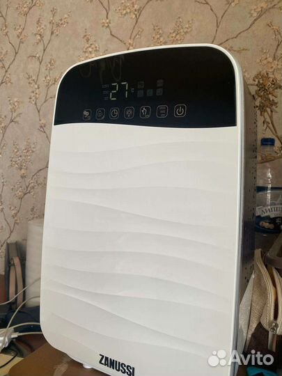 Увлажнитель воздуха с ионизатором Zanussi ZH 5.5