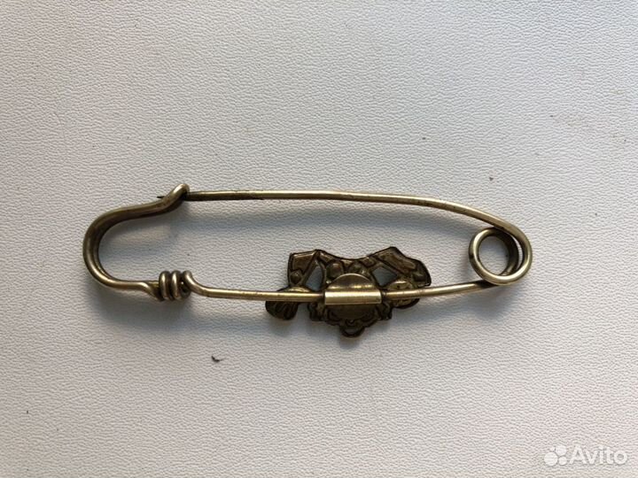 Знак детская булавка заяц Брошка бижутерия СССР