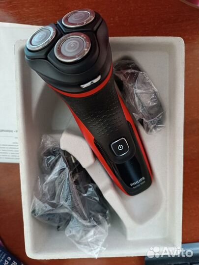 Электробритва Philips S1333