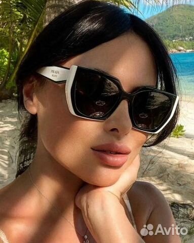 Солнцезащитные очки prada женские