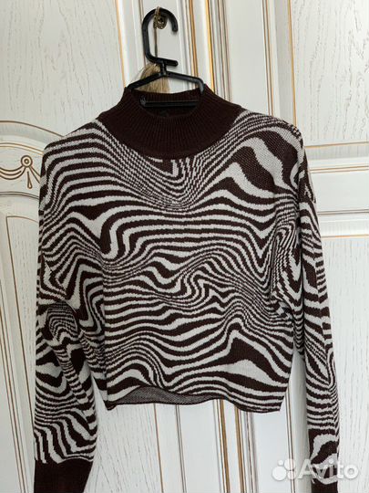 Свитер на девочку