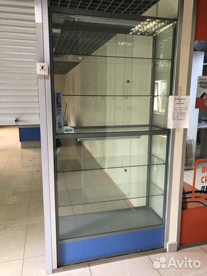 Торговые витрины для магазина бу