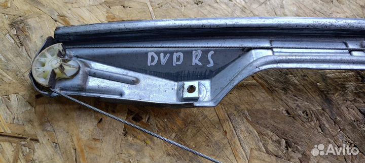 Стеклоподъёмник задний правый Renault Symbol