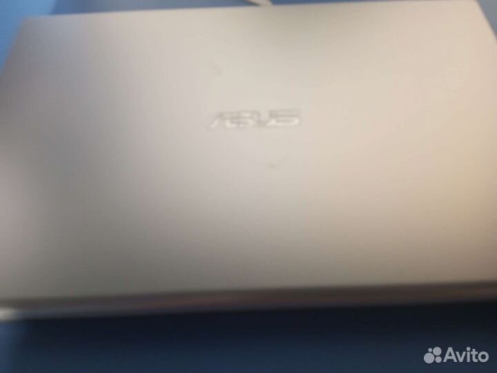 Ноутбук asus VivoBook б/у