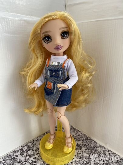 Одежда для кукол Rainbow high