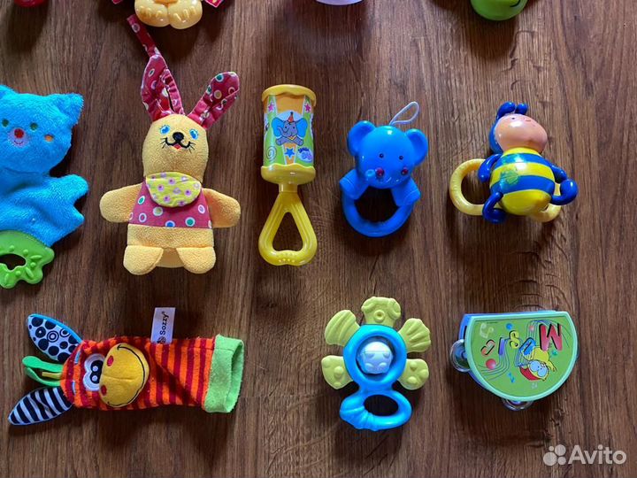 Игрушки погремушки пакетом