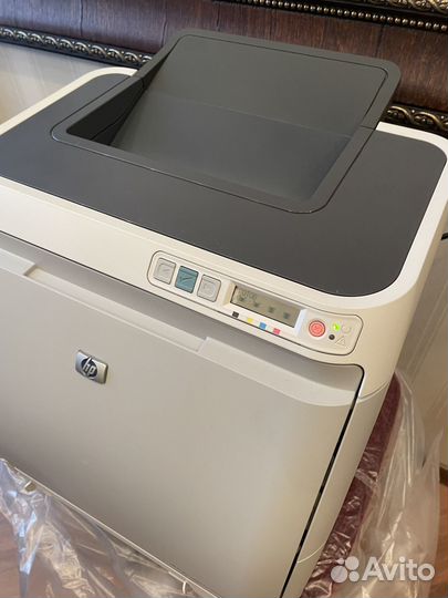 Цветной лазерный принтер HP Color Laserjet 2600n