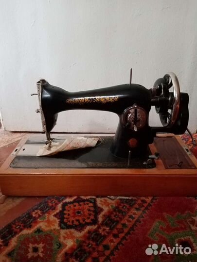 Швейная машина Подольск