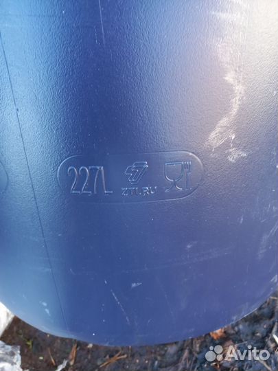 Бочка пластиковая 227л