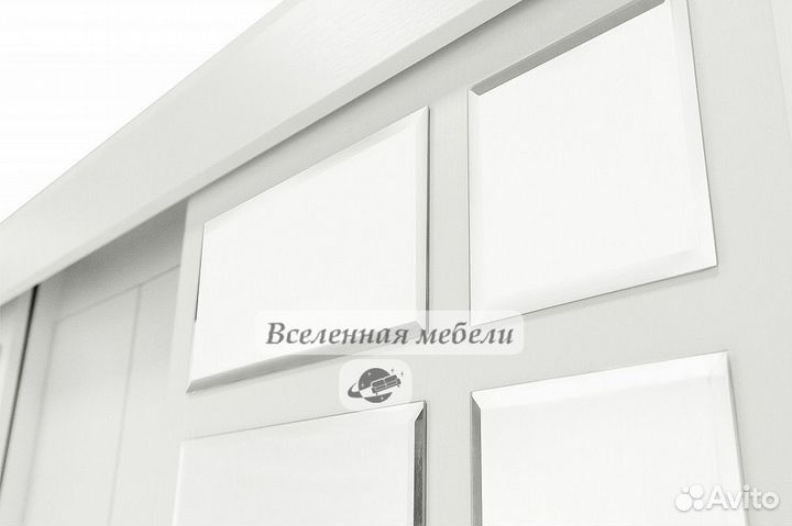 Шкаф