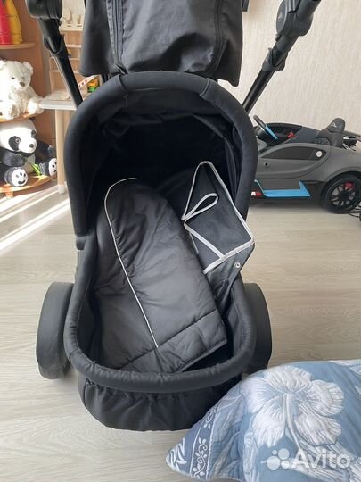 Коляска 2 в 1 для погодок