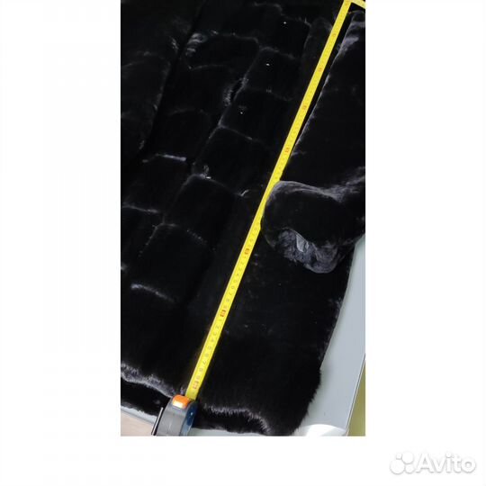 Шуба с капюшоном,мутон+норка 46-48,2015г