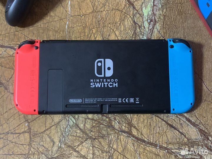 Nintendo Switch rev. 2 + FIFA 20