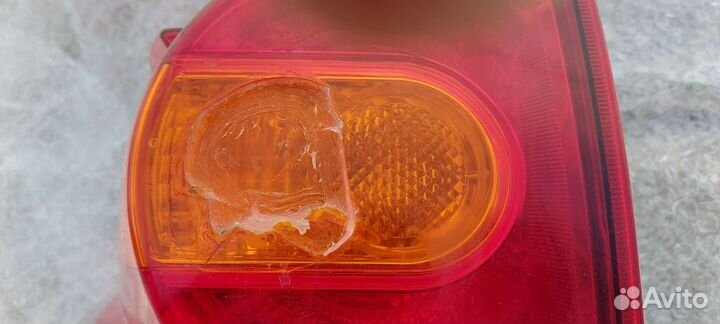 Левый фонарь lend cruiser 200 рест