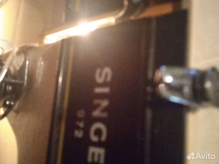 Швейная машина зингер