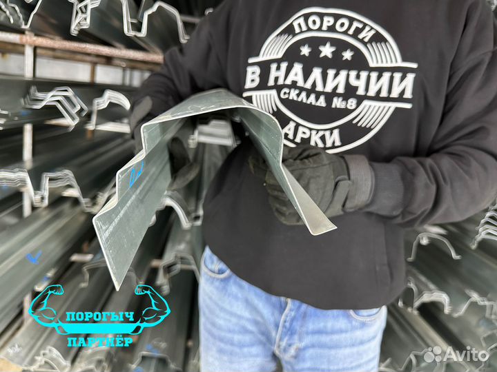 Порог Subaru Impreza 3 G12 правый кузовной