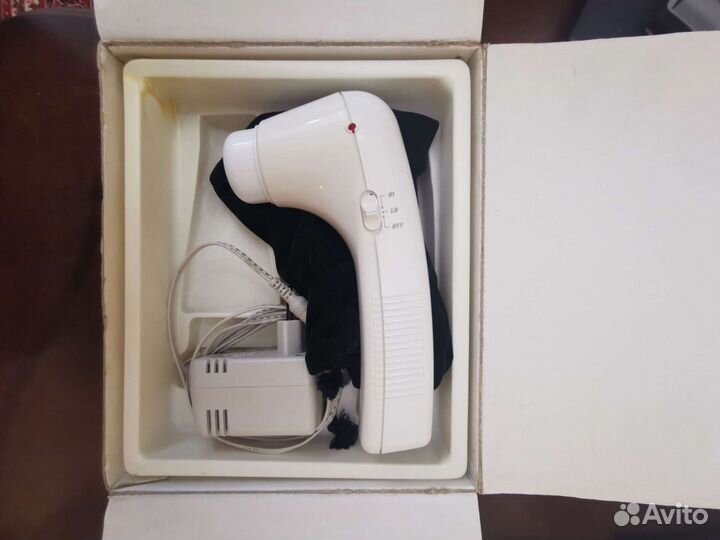 Ультразвуковой прибор для ухода за кожей