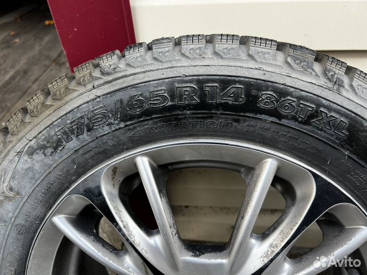 Зимняя резина на литых дисках