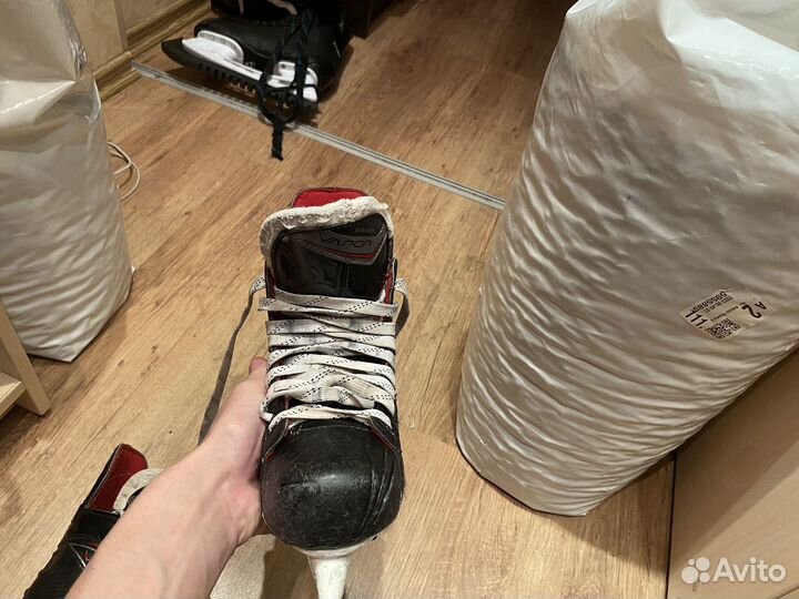 Хоккейные коньки bauer vapor x400