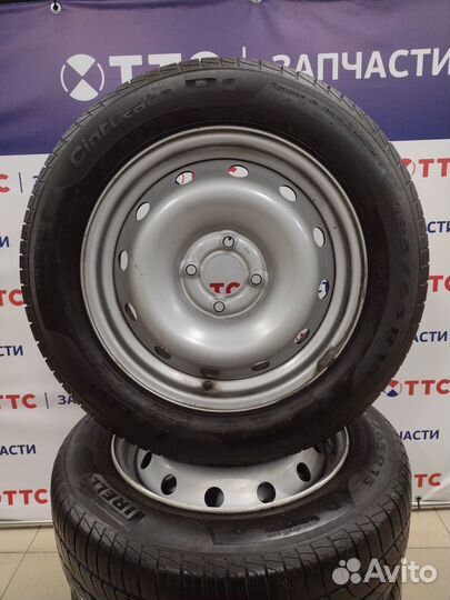 Колеса в сборе Б\У Pirelli Cinturato P1 185/65 R15