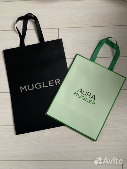 Коробки упаковочные подарочные