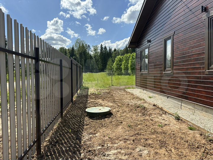 Дом 130 м² на участке 8 сот.