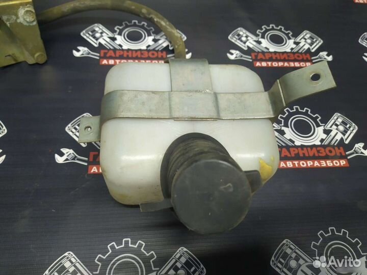 Бачок омывателя заднего стекла ваз 11113 ока