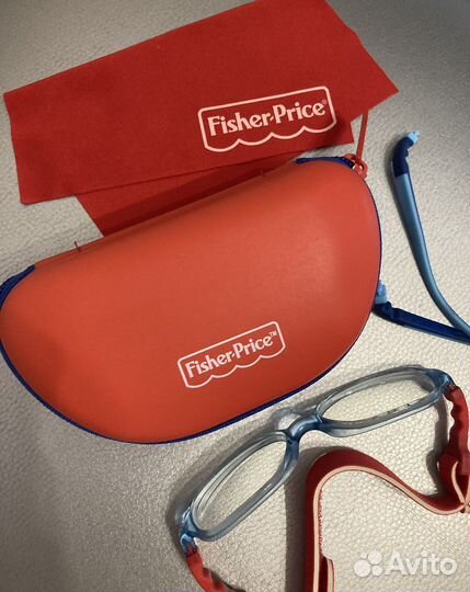 Оправа и новый футляр fisher price