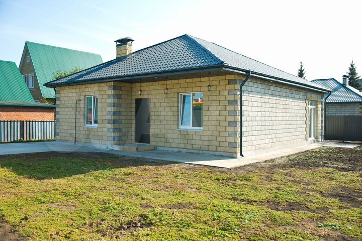 Дом 100 м² на участке 6 сот.