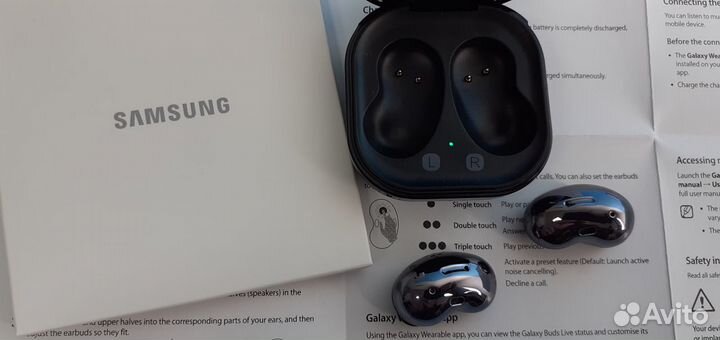 Наушники Samsung Galaxy Buds Live (черный)